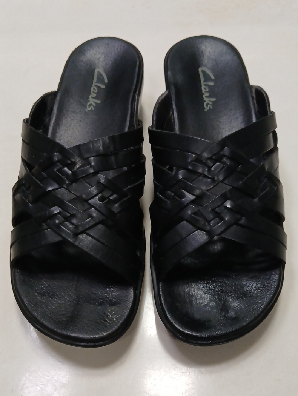 Clarks Women’s Black Woven Leather Slide Mules